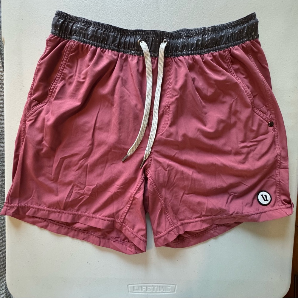 Vuori Kore Short Men’s Medium Light Red | 5.5” Inseam Boxer Brief Liner
